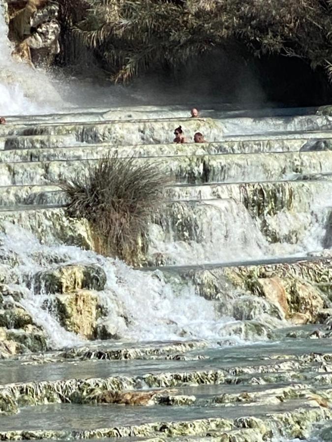 Vacanze Terme Di Saturnia Montemerano Buitenkant foto